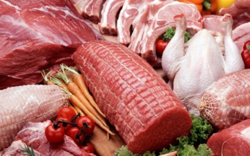 Κρέας για αδύναμους συμπολίτες μας παρέδωσαν στον ΔΟΠ οι Κρεοπώλες της Ρόδου
