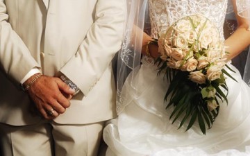 Ρόδος: Τους διέρρηξαν τη μέρα του γάμου τους