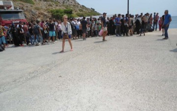 Φωνή απόγνωσης από το Αγαθονήσι: Αποβιβάστηκαν 962 ψυχές