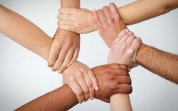 Προσωπικές  διαδρομές, ομαδικές  αναζητήσεις