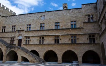 Επίσκεψη στο Αρχαιολογικό Μουσείο Ρόδου