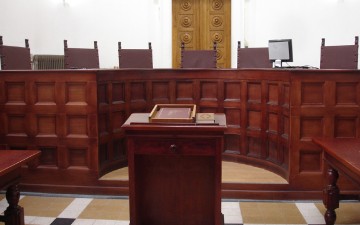 Απηλλάγησαν για την πλαστογραφία πολιτικός μηχανικός και εργολάβος
