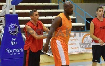 Άγιοι Θεόδωροι για τίτλο, Ελπίδα Πεταλούδων για «καμπάνα»