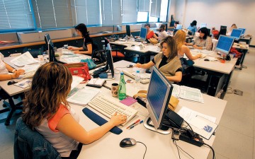 ΟΟΣΑ: Τέταρτοι στον κόσμο σε ώρες εργασίας οι Έλληνες