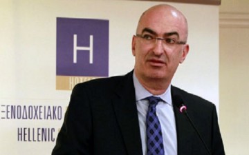 Τσακίρης: Στα 400 εκατ. η φοροδιαφυγή  το 2014 από τα παράνομα καταλύματα