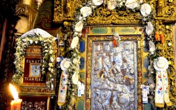 Ρόδος: «Κούνησαν» την  εικόνα της Παναγιάς Τσαμπίκας και κινητοποιήθηκε η αστυνομία
