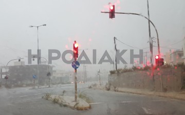 Κύμα κακοκαιρίας αναμένει  η ΕΜΥ στα νησιά μας