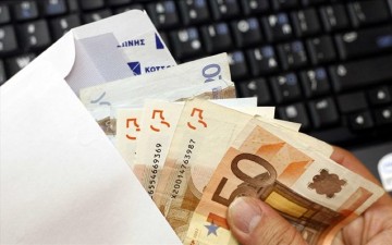 Φυλάκιση 4 ετών σε 55χρονη τραπεζικό
