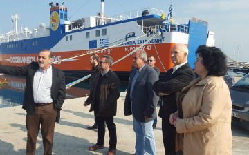 Ολοκληρώνεται το Κέντρο Επιβατών στο λιμάνι της Ρόδου - Επισκέψεις του δημάρχου σε ΧΥΤΑ και Καρνάγιο