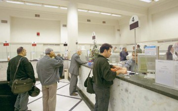 Η...λογιστική του Καραγκιόζη με τα δάνεια