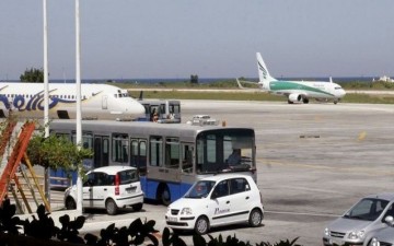 “Σπατόσημο” στους επιβάτες με προορισμό τις άγονες γραμμές επιβάλλει η Aegean