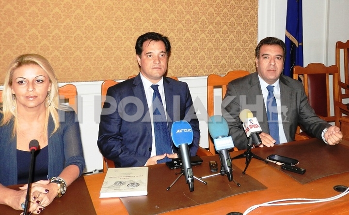 Από τη συνάντηση με τον περιφερειάρχη Γιώργο Χατζημάρκο