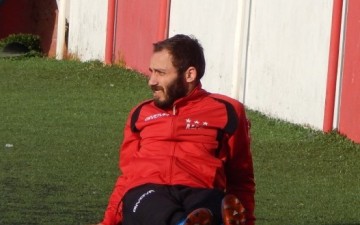 Αφήνει Εθνικό...πάει  Δόξα ο Λυριστής