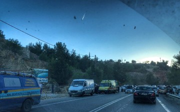 Συμβαίνει τώρα: Τραγωδία στον Αρχάγγελο με νεκρό και τραυματίες