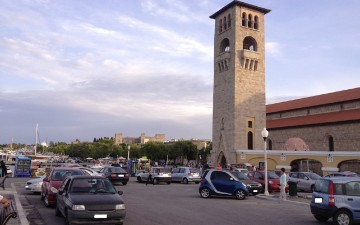 Η αποσυμφόρηση του κέντρου της Ρόδου