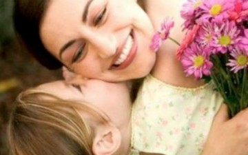 «ΜΑΝΑ...» Αφιερωμένο σε όλες τις Μητέρες του κόσμου, και στη δική μου