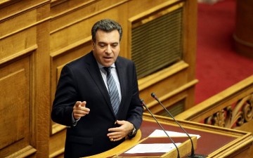 Μάνος Κόνσολας: «Άμεση τροποποίηση του κανονισμού του ΕΛΓΑ για να αποζημιώνονται οι αγρότες από τις ζημιές των ελαφιών»
