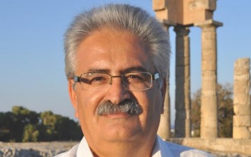 Γιώργος Υψηλάντης: «κ. Χατζηδιάκο, ο κατήφορος είναι όπως σε βλέπω ή όπως με βλέπεις; Δημοκράτης είσαι όπως σε βλέπω ή όπως με βλέπεις;»