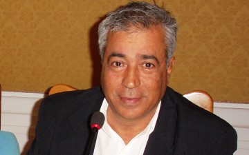 Δύο απινιδωτές σε Λάρδο και Κατταβιά