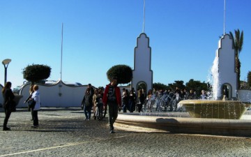 Ποδαρικό από τη Θεσσαλονίκη στις μαθητικές εκδρομές στη Ρόδο