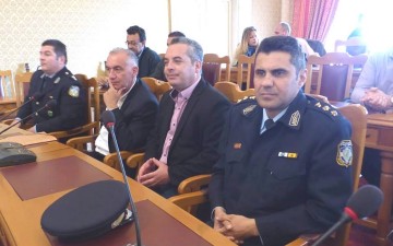 Άστραψαν και βρόντηξαν οι αξιωματικοί της ΕΛΑΣ για τα επεισόδια στη Ρόδο