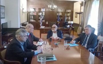 Πετσάλνικος, Καρχιμάκης και Νιωτής  μετέφεραν προβλήματα της Ρόδου  