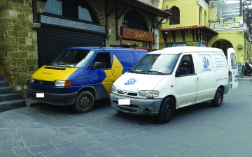 Ξέφραγο αμπέλι η Παλιά Πόλη! 