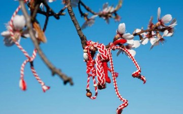 Το βραχιολάκι του Μαρτίου - Η ιστορία και το έθιμο του «Μάρτη»!