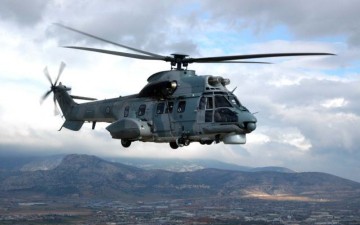 Προσφυγόπουλο γεννήθηκε στον αέρα σε πτήση από Καστελλόριζο για Ρόδο