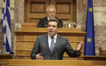 O Πρόεδρος της Βουλής έκανε δεκτή την πρόταση του Μάνου Κόνσολα για τη ρήτρα νησιωτικότητας