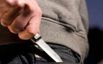 48χρονος Ροδίτης θα εγκλειστεί στο ψυχιατρείο για την επίθεση με μαχαίρι