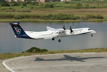 Επέστρεψε στη Ρόδο αεροσκάφος της ΟΑ που παρουσίασε πρόβλημα στον κινητήρα