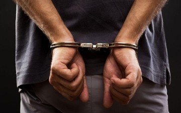 Ροδίτης κατηγορείται για αποπλάνηση ανήλικης