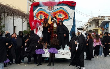 Πλήθος κόσμου και φέτος στο καρναβάλι της Σορωνής