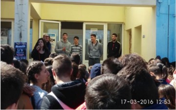 Ο «Κολοσσός» στο Γυμνάσιο Καλυθιών