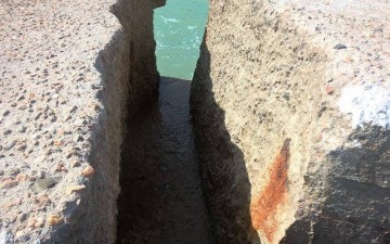 Ρήγμα στο λιμάνι Διαφανίου στην Κάρπαθο