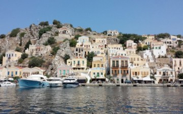 Η υφαρπαγή και λεηλασία των δύο σπιτιών του ιστορικού Δημάρχου Σύμης Κώστα Κυπραίου