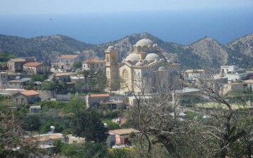 Η λεηλασία της πολιτιστικής  κληρονομιάς της Ακανθούς