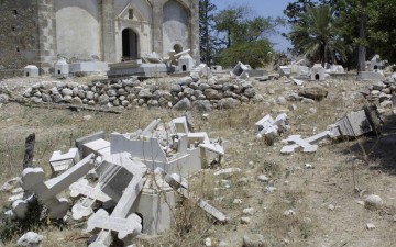 Η λεηλασία της πολιτιστικής κληρονομιάς της Ακανθούς