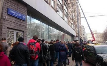 Δυσαρέσκεια για τα visa center στη Ρωσία