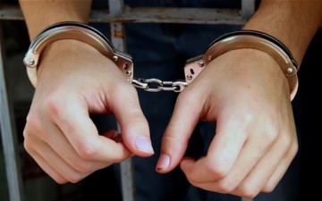 Συνελήφθη 39χρονος φυγόποινος στη Ρόδο για κλοπή και φθορά ξένης ιδιοκτησίας