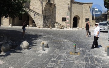 Ηλεκτροκίνητα οχήματα  στη Μεσαιωνική Πόλη της Ρόδου