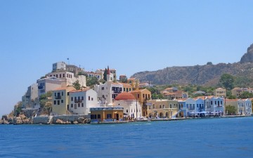 Θα εγκατασταθεί φορητός απινιδωτής στο Καστελλόριζο