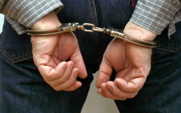 Ρόδος: Επιχείρησε να ρίξει στον γκρεμό την πρώην σύζυγό του!