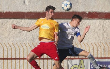 «Κυανέρυθρος» κι επίσημα ο Κώστας Χειμωνέττος