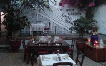 New Gatto Bianco: το ιταλικό εστιατόριο της Λίνδου