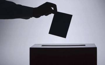 Ο εκλογικός νόμος και οι κομματικές σκοπιμότητες