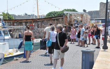 Θετικό πρόσημο στο εξάμηνο για τον τουρισμό της Ρόδου