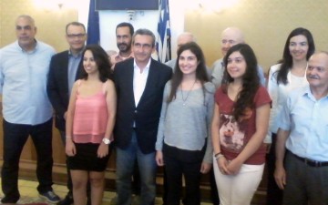Τους διακριθέντες μαθητές  υποδέχθηκε η Περιφέρεια Νοτίου Αιγαίου