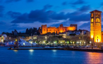Ρόδος, έρωτας με την πρώτη ματιά 